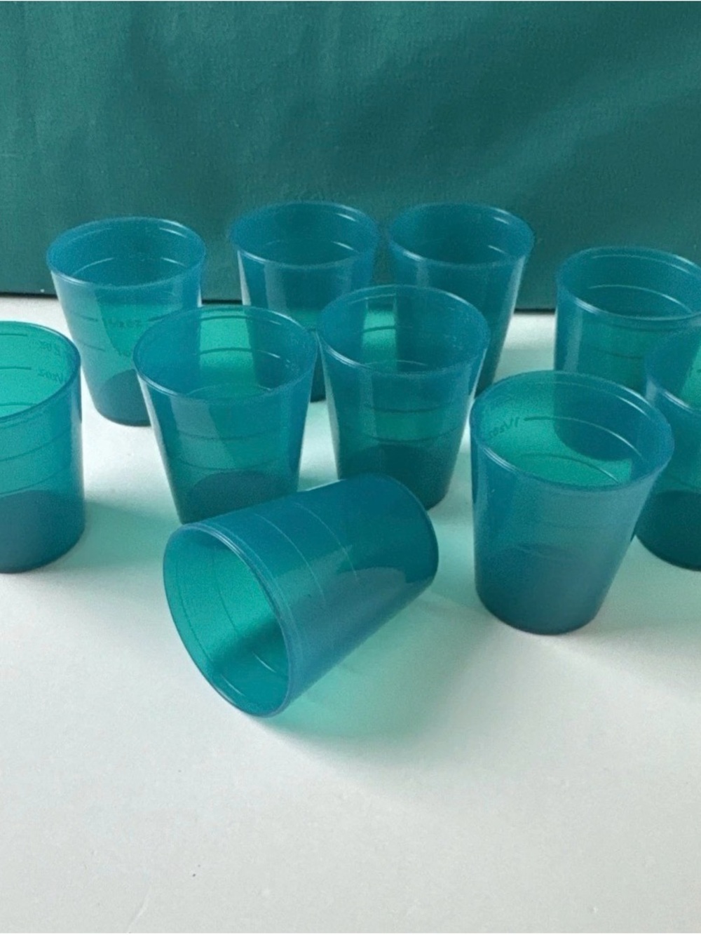 Tupperware Midgets Dark Green Sheer No Seals/Lids 2oz each Set of 10 Midget !